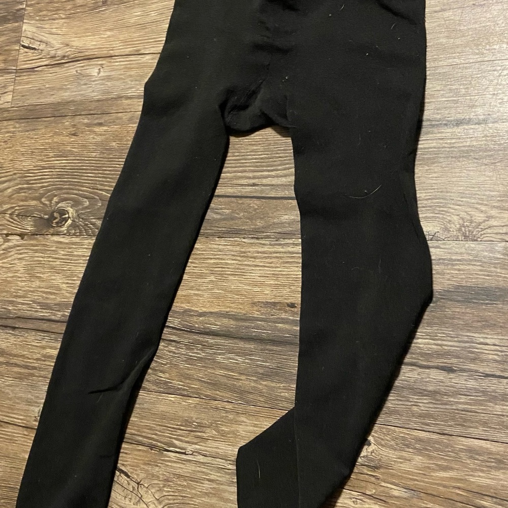 super cute black leggings
